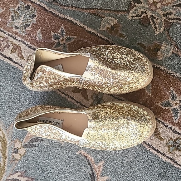 Steve Madden Luuka Glitter Shoes - Picture 2 of 7